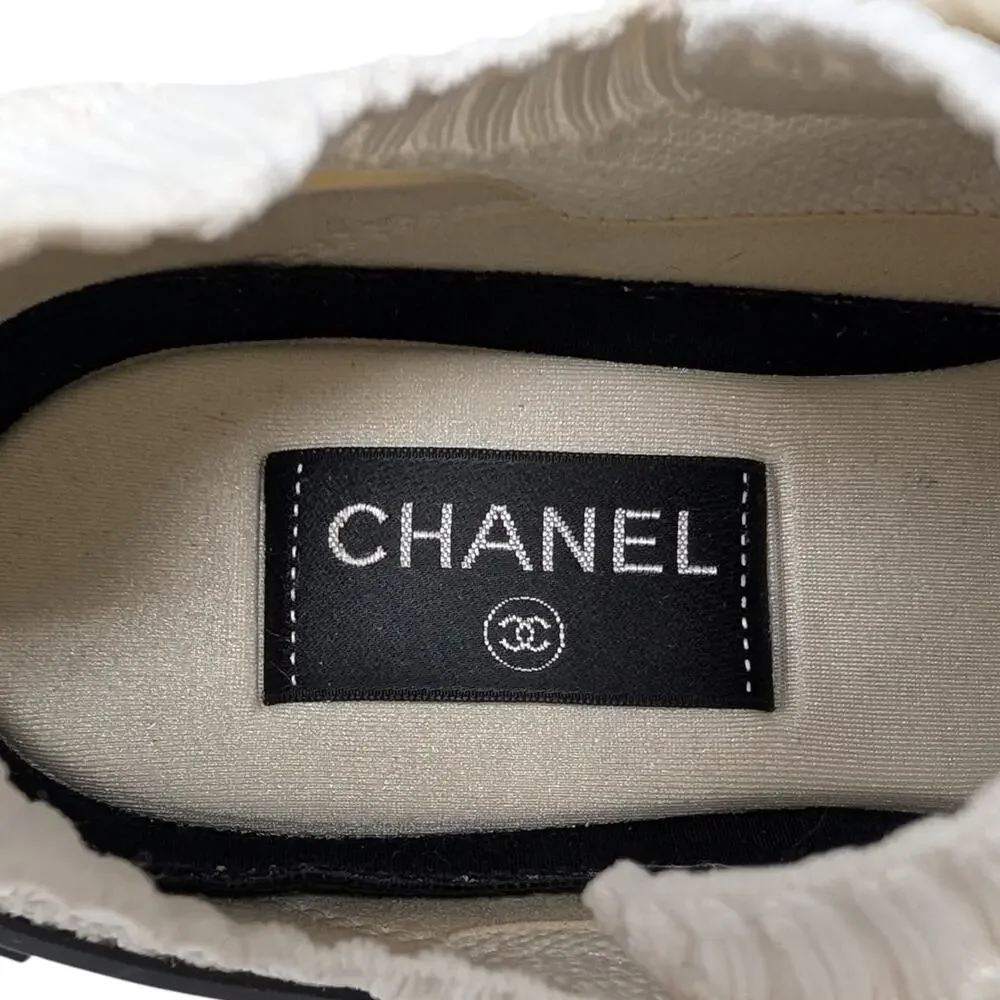 Chanel 2021 CC Logo Knit Sneakers Slip On White Black Athletic 39.5 | 9 | 8.5